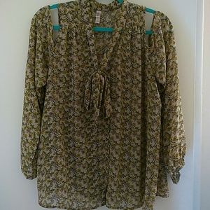 Cold shoulder blouse